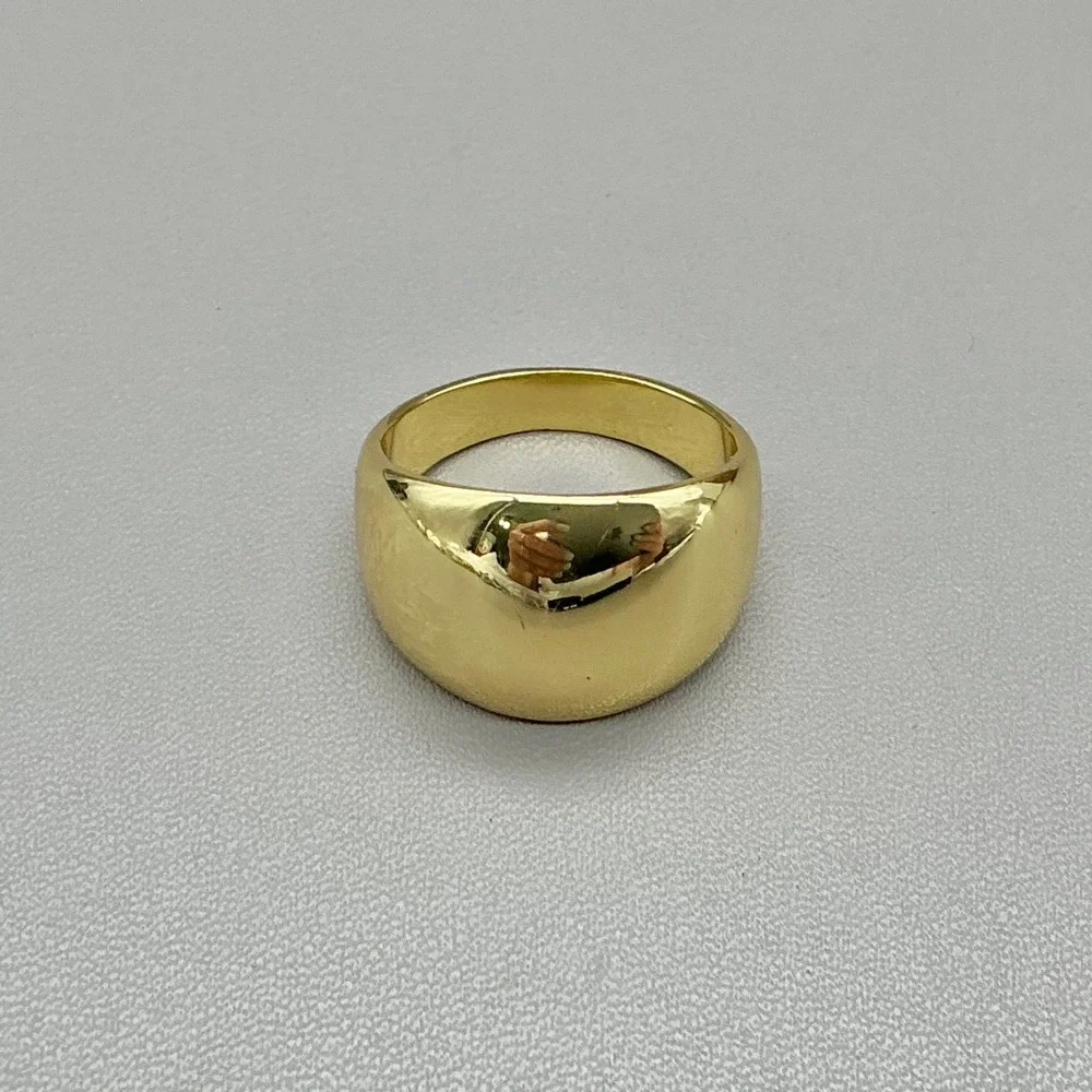 Gorjana Ring Gold Plated Dome Band Ring Size 7.5 Minimalist Statement